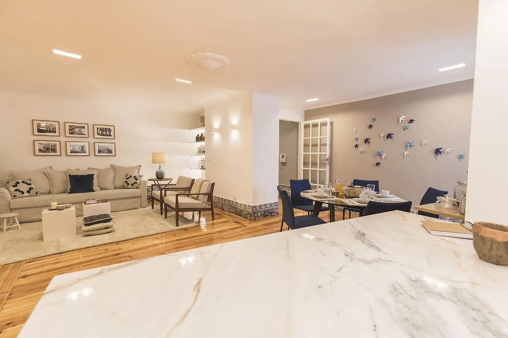 Lovelystay - Downtown Magnificent Flat Лиссабон 0*,  Португалия