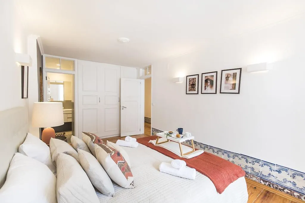 Lovelystay - Downtown Magnificent Flat Lisbon Apartment