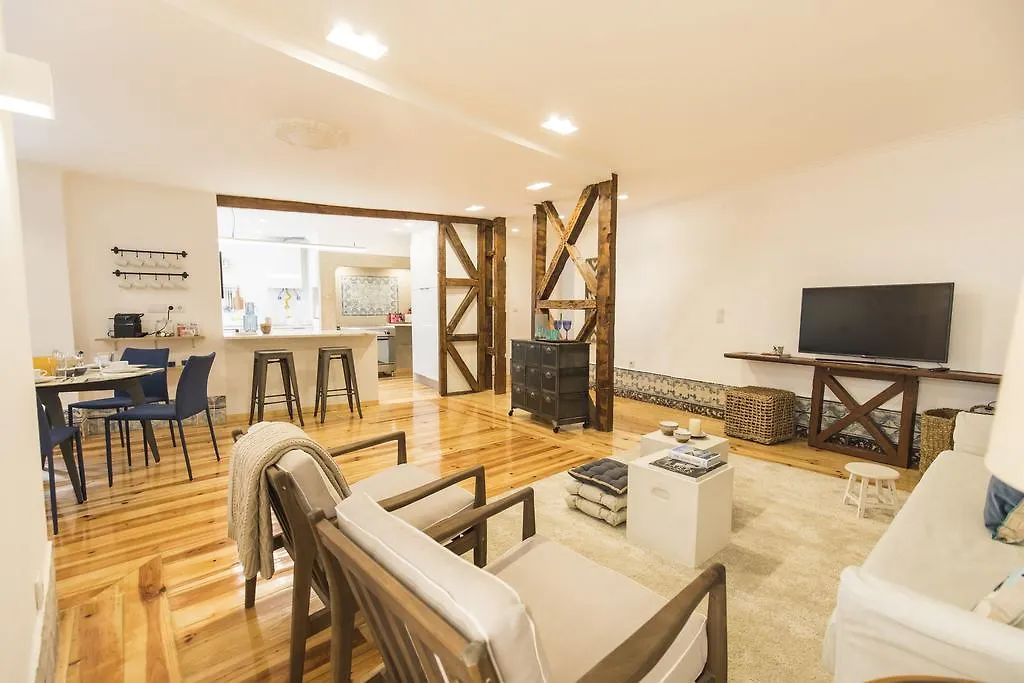 Lovelystay - Downtown Magnificent Flat Lisboa