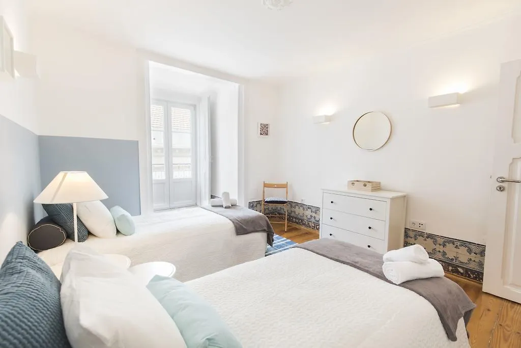 Lovelystay - Downtown Magnificent Flat Lisboa Apartman